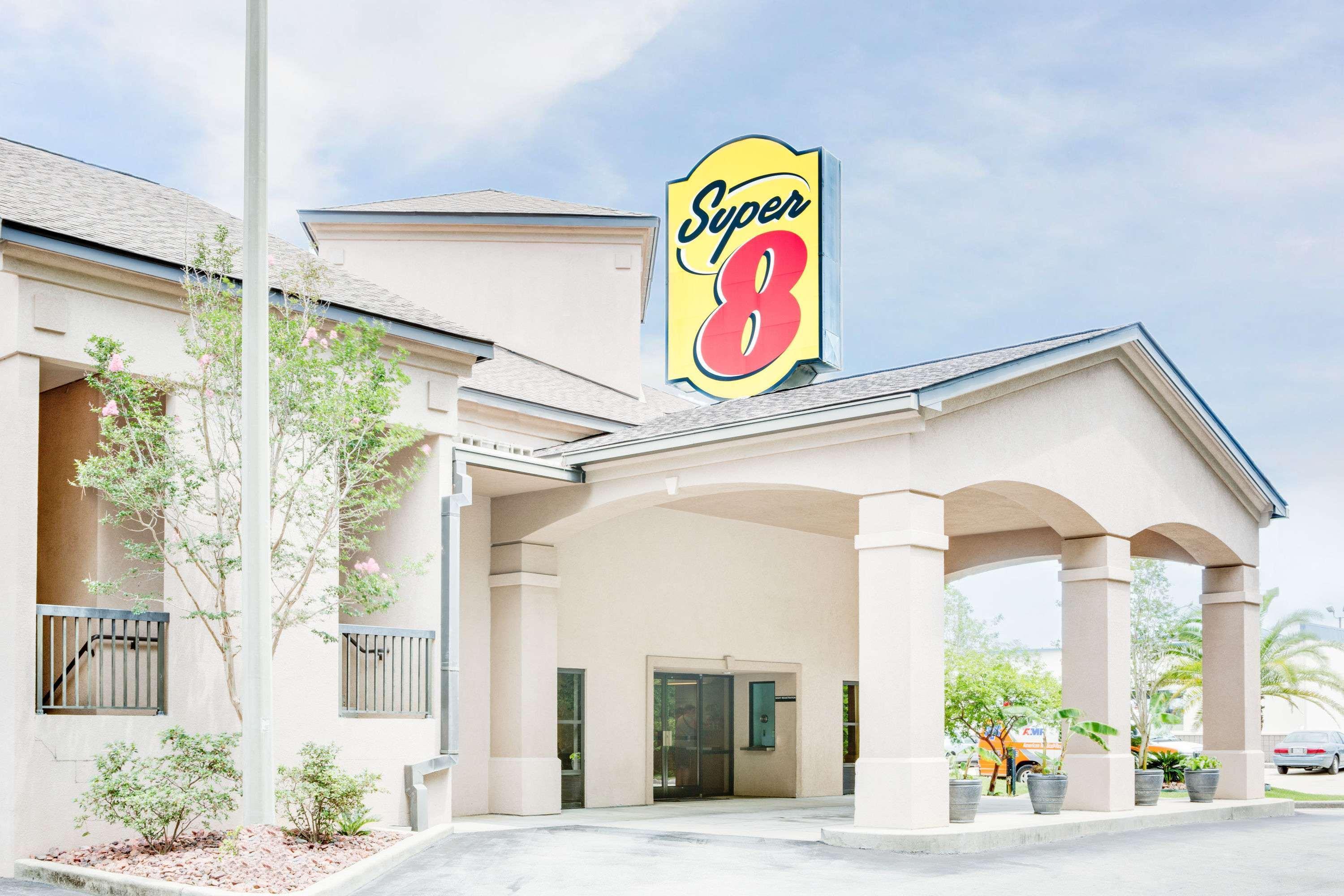 Super 8 By Wyndham Diberville Biloxi Area Exterior foto