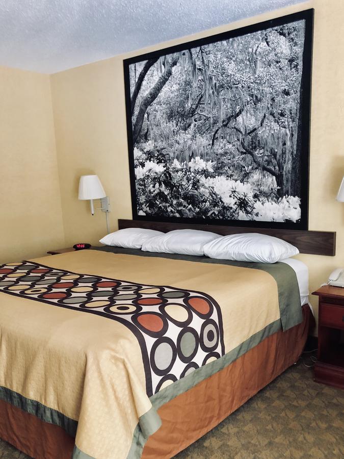 Super 8 By Wyndham Diberville Biloxi Area Exterior foto